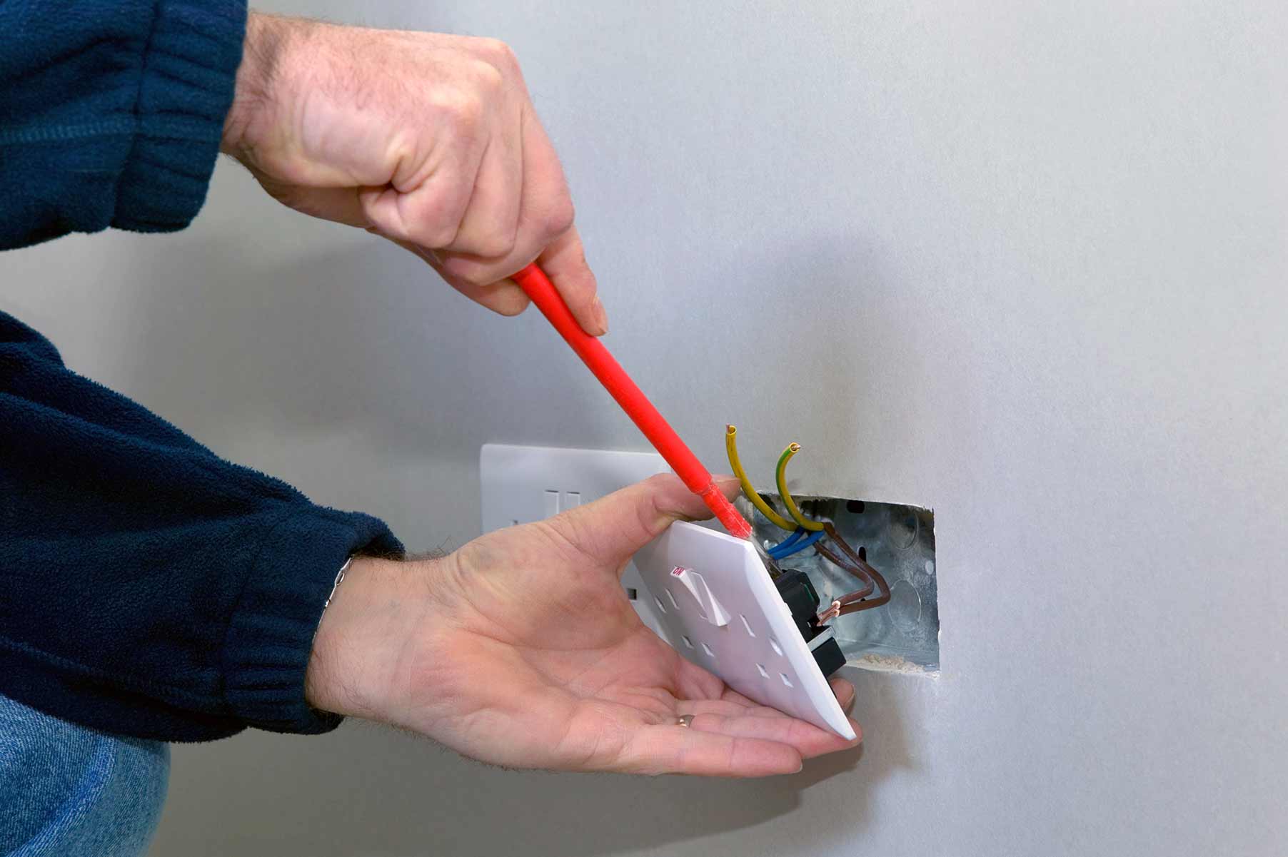 Our electricians can install plug sockets for domestic and commercial proeprties in Heybridge and the local area. 